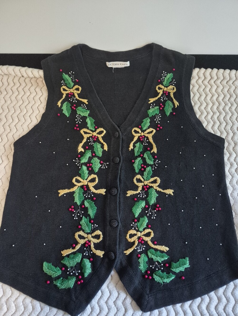 ​Vintage Victoria Jones Christmas Vest | Muted Black Holly & Bow Embroidery